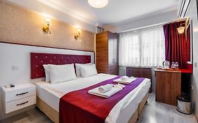 Cihangir Palace Hotel